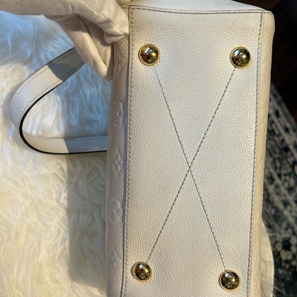 Louis Vuitton Montaigne Impreinte leather - Picture 8 of 15